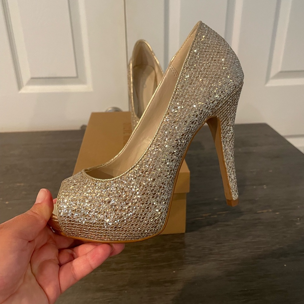 Elegant Glitter Peep-Toe Heels